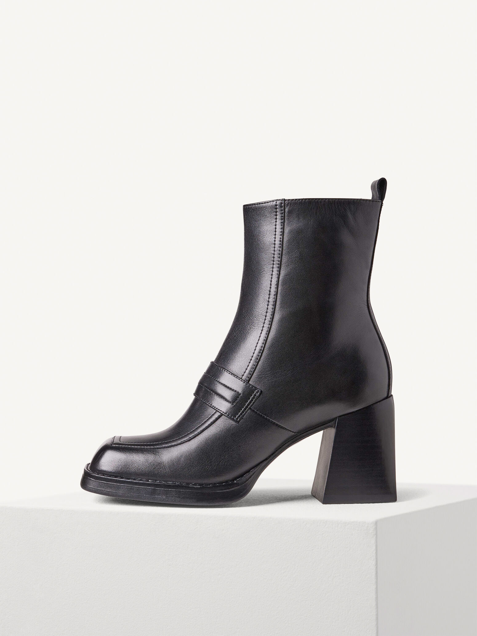 Halve laarsjes zwart outlet