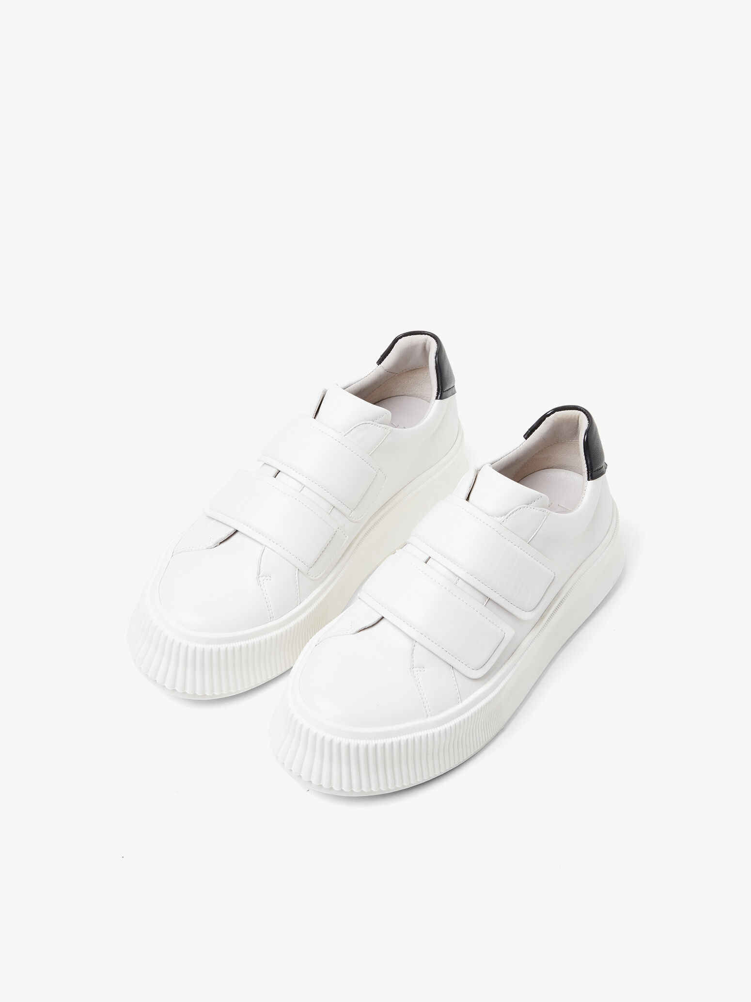 tamaris leather sneaker